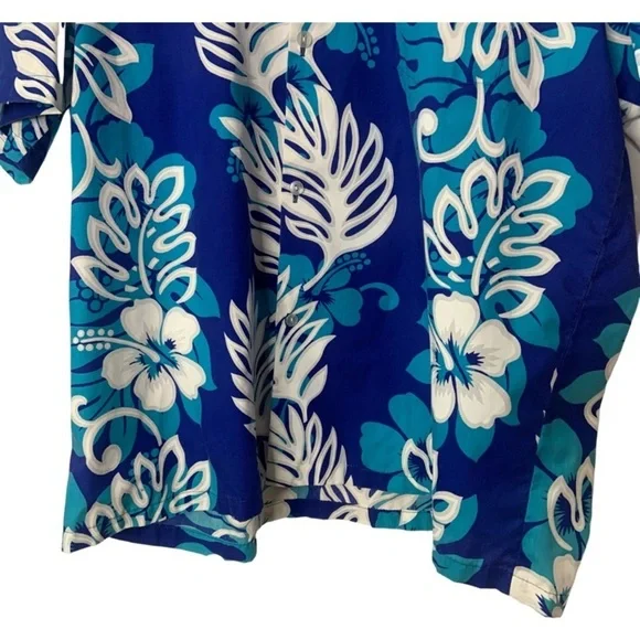 Vintage 80’s Men’s Blue Hawaiian Palm Print Short Sleeve Shirt Made In Hawaii